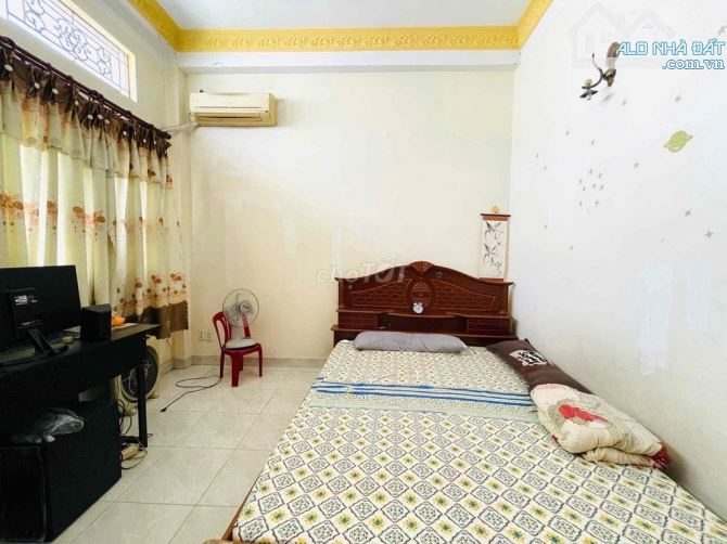 BÁN NHÀ SÁT MT ĐƯỜNG VŨ TÙNG, BÌNH THẠNH. GIÁ:4TỶ120/60,3m2-4,5x13,4m. CHO THUÊ 21TR THÁNG - 2