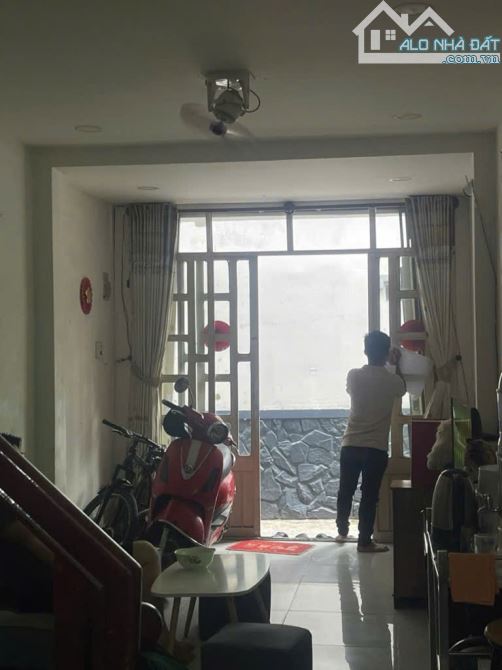 Giảm 200tr nhà 2 tầng 36m2 Gần Mt Phan Đăng Lưu P9 Phú Nhuận - 2