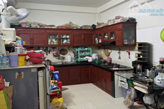 Bán nhà hẻm 4m, Đường Số 8, Gò Vấp, 41.1 m² (3m x 13.7m), 3 tầng - Giá 4.98 tỷ TL - 2