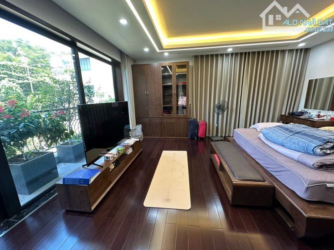 CĂN GÓC 7 TẦNG YÊN LÃNG - 56,7M2 x MT 10m - 29,5 TỶ - NỘI THẤT CAO CẤP - SỔ ĐỎ CHÍNH CHỦ - 2