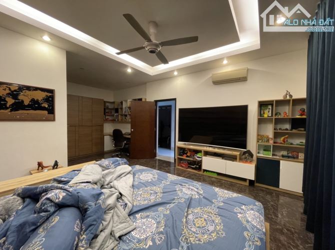 Biệt thự MT ngang 8m khu cư xá Vip nhất Q10, 8x16, 3 tầng, 30 tỷ TL - 2