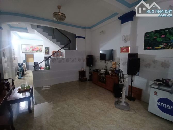 NHÀ ĐẸP-HXH- VUÔNG VỨC-5Mx15M-1 TRỆT+2 LẦU+ST-TRỤC ĐƯỜNG THỐNG NHẤT P.10 GÒ VẤP - 2