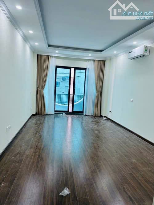🏠🏠 PHÂN LÔ - Ô TÔ VÀO NHÀ - THANG MÁY - VỪA Ở VỪA KINH DOANH - KHU VIP CẦU GIẤY🔥🔥 - 2