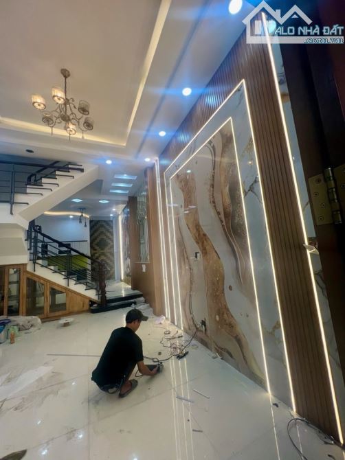 Bán nhà mới khu Lê Văn Quới,4 x 14m, hẻm 7m, 3 tầng 4pn BTCT, Chỉ nhình 5 tỷ tl - 2
