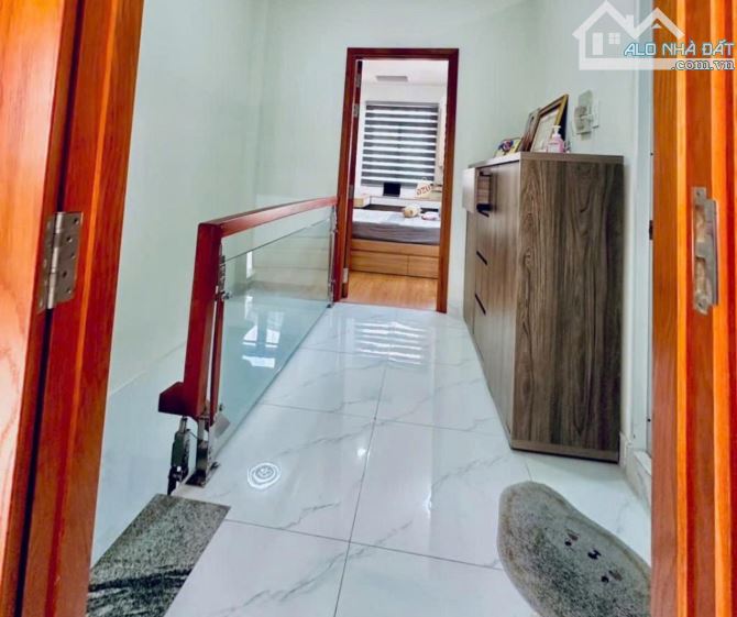 Bán nhà đường Quang Trung, Gò Vấp, tặng full nội thất, 4x12m, nhỉnh 4 tỷ - 2