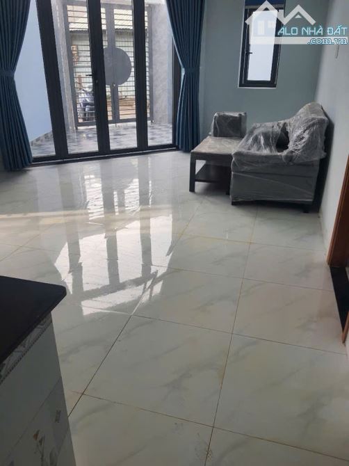 NHÀ 3 LẦU – 2 MẶT TIỀN – DT 93.6M² – HẺM XE HƠI ĐƯỜNG SỐ 4 – LÒ LU, TRƯỜNG THẠNH - 2
