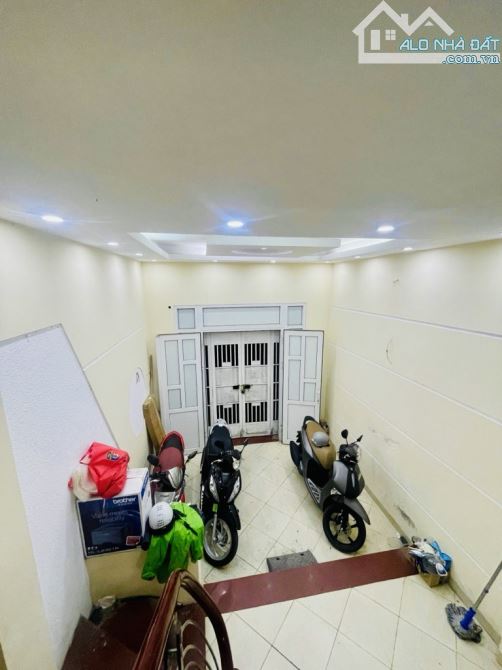 Thái Thịnh Đống Đa. 40m 4 tầng 9tỷ. Thông sang Thái Hà. Đường Láng. - 2