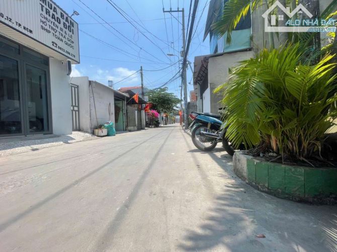 NHÀ 2 TẦNG BTCT + 3 PHÒNG TRỌ, 184M2, HXT 7M THÔNG, GẦN CHỢ CHÓ, GIÁ RẺ CHỈ 8 TỶ TL - 2