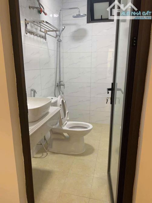 NHÀ XUÂN LA – 5 TẦNG MỚI ĐẸP – 20M RA VÕ CHÍ CÔNG – 8 TỶ - 2