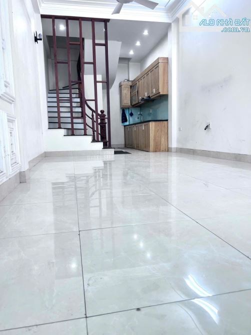 Bán nhà Trung Tựu, Bắc Từ Liêm, 36m2, 4 tầng, giá 5.2 tỷ   NHÀ ĐẸP - 6 NGỦ - 2