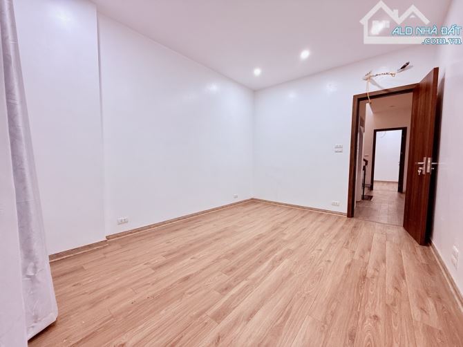 Ngõ Hoà Bình 7_ Lô góc full nội thất_ DT:40m _ 4 tầng, 4 ngủ_ giá chào 9.5 Tỷ - 23