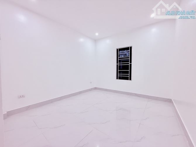 Ngõ Hoà Bình 7_ Lô góc full nội thất_ DT:40m _ 4 tầng, 4 ngủ_ giá chào 9.5 Tỷ - 25
