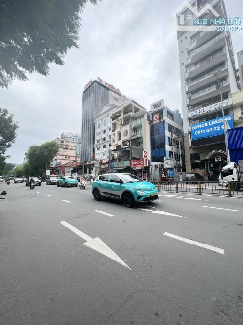 Toà Nhà Hầm 13 Tầng Góc 2MT Nguyễn Thị Minh Khai, Q.3, 11x36m, HĐT 1 Tỷ/tháng, Chỉ 329 Tỷ - 3
