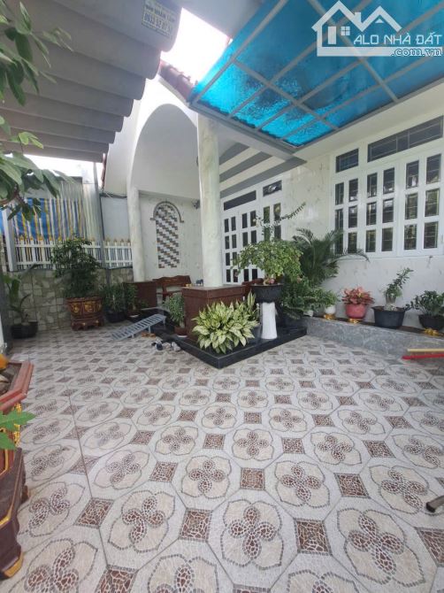 Bán nhà trệt mái Thái 111 m2 mặt tiền đuờng huyện 91,cách Trần Nguyên Hãn 200m,Mỹ Phong - 3