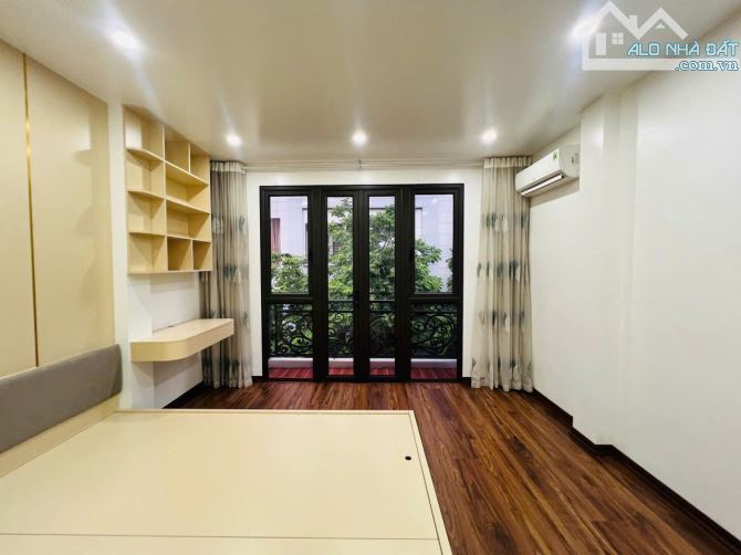 Bán liền kề DV Bờ Hội-Lê Trọng Tấn. 50m2, thang máy, full nội thất, vị trí siêu đẹp - 3