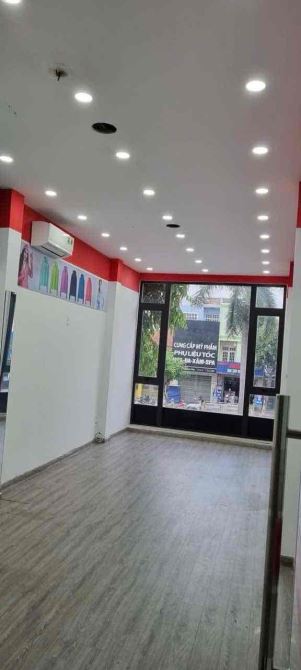 Cần bán nhanh căn nhà 3 tầng, mặt tiền Điện Biên Phủ - 3