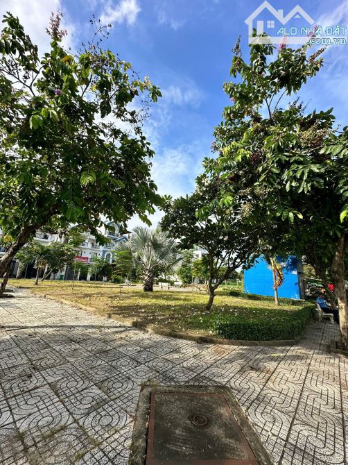 Bán Biệt thự khu VIP compound bảo vệ 24/7 phường An Phú, Quận 2 - 3