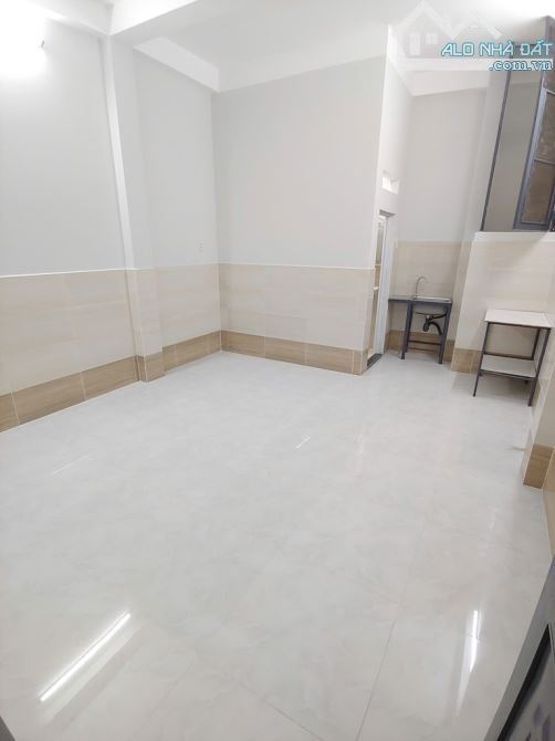 Bán nhà 5 tầng Nguyễn Thái Sơn, phường 5, Gò Vấp, 9 phòng, thu nhập 45 triệu/tháng, 9.1 tỷ - 2