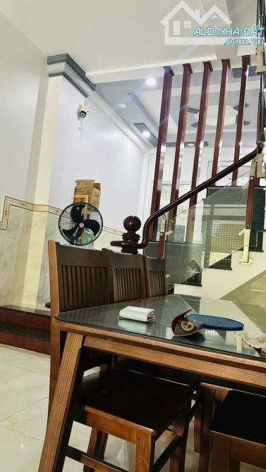 BÁN NHÀ VÒNG XOAY AN LẠC BÌNH CHÁNH  P16 Quận 8 - 3