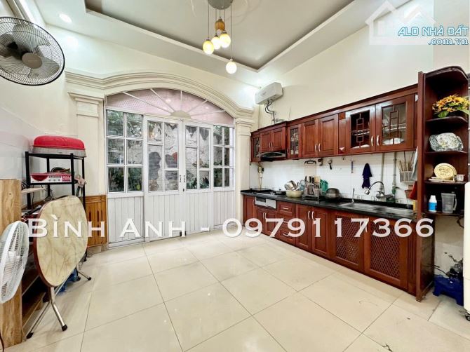 Bán gấp nhà mặt đường Phương Lưu - Đông Hải - Vị trí đẹp - 3
