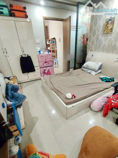Nhà 5 Hẻm Thông Rộng – Xe Hơi Vào Tận Nơi – 5PN – Gần Chợ Rạch Ông - 6Ty 650 TL - 3