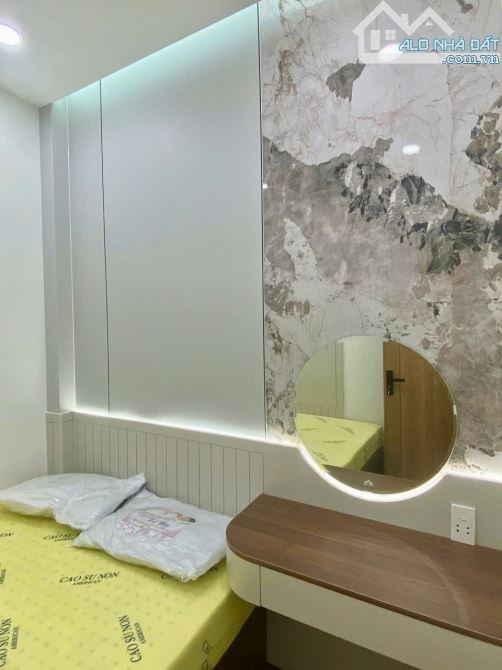 NHÀ ĐẸP – FULL NỘI THẤT – CÁCH CHỢ 50M - PHƯỜNG TÂN THUẬN Q7 – CHỈ CẦN XÁCH VALI VÀO Ở - 3