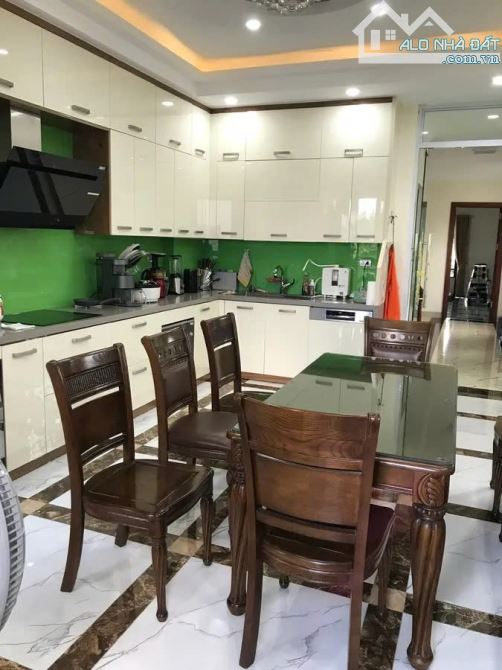Siêu phẩm Phố Bồ Đề, Long Biên, 90m², View Hồ- Vỉa hè kinh doanh đỉnh, Giá 30.9 tỷ - 3