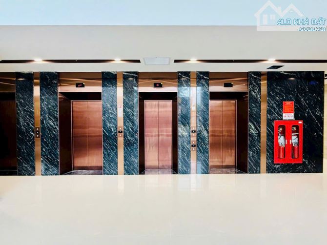 Bán gấp căn 2 Phòng 76m2 Vung Tau Centre Point, Giá 3.6 tỷ - 3