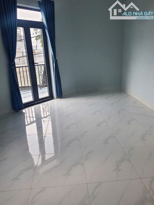 NHÀ 3 LẦU – 2 MẶT TIỀN – DT 93.6M² – HẺM XE HƠI ĐƯỜNG SỐ 4 – LÒ LU, TRƯỜNG THẠNH - 3