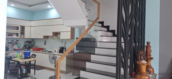 Nhà 3 tầng, HXH, Dt: 63m2 ngang 5,35m, P. Bình Trưng Tây, Quận 2 ,Chỉ 7,4 tỷ TL - 3
