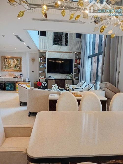 BÁN CĂN PENHOUSE DUPLEX – NGUYỄN PHONG SẮC, CẦU GIẤY - S= 316M2 - GIÁ 27.5 TỶ. - 3