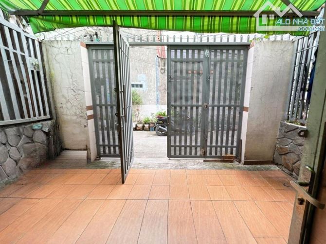 Nhà đẹp 2 tầng, 100m² tại Dương Đình Hội – Giá đầu tư, tiện ích đủ đầy - 3