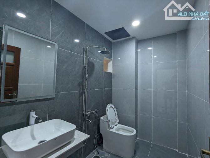 🔴 BÁN NHÀ NGAY LÔ GÓC LIỀN KỀ KIẾN HƯNG 5 TẦNG VỈA HÈ KD 12TỶ QUANH - 3