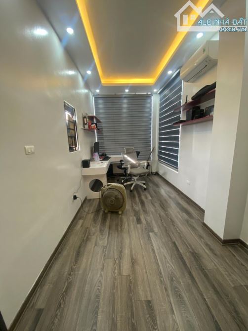 💥HIẾM CÓ KHÓ TÌM – NHÀ LÒ ĐÚC 5 TẦNG – NGÕ RỘNG – 10M RA PHỐ – CHỈ 4.6 TỶ💥 - 3