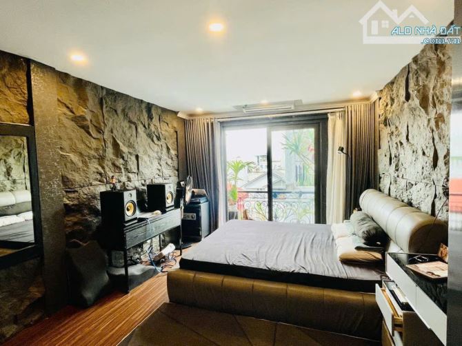 Bán nhà cực phẩm 5 tầng Kẻ Tạnh – Ô tô đỗ cửa – Gần Vinhomes – 40m² – Giá hơn 7 tỷ - 3