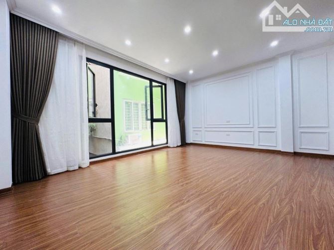 CHỈ 24.5 TỶ SIÊU PHẨM MẶT PHỐ HOÀNG HOA THÁM, BA ĐÌNH –THANG MÁY - THÔNG SÀN - KINH DOANH - 3