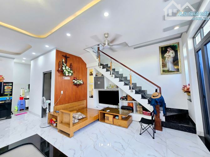 BÁN NHÀ 1T1L P.HỐ NAI 1 SẸC NGUYỄN ÁI QUỐC VÀO ĐG 2 XE HƠI CHỈ 4,1 TỶ - 3