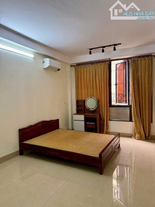 BÁN NHÀ NGUYỄN VĂN LINH – DÂN TRÍ TỐT – NHÀ ĐẸP Ở NGAY – 41M² – GIÁ 5.9 TỶ - 3