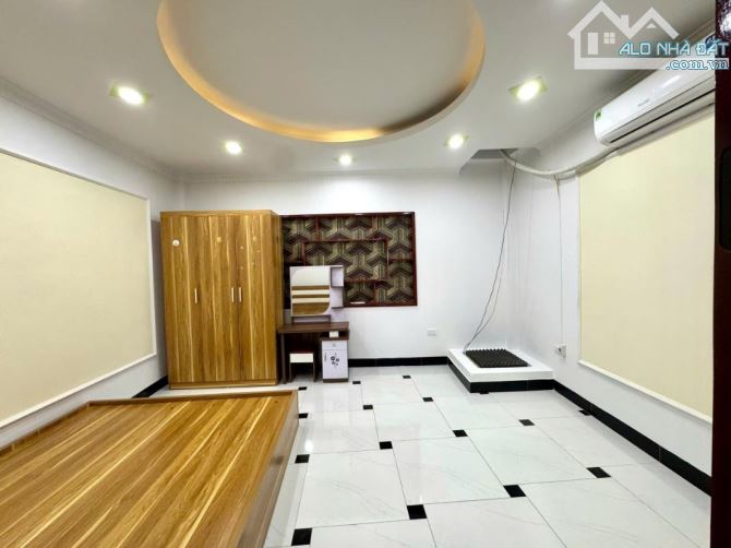 BÁN NHÀ VẠN PHÚC - HÀ ĐÔNG - Ô TÔ TRÁNH VÀO NHÀ - 45M X 5 TẦNG - GIÁ 13 TỶ. - 3