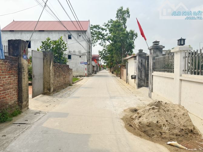 BÁN ĐẤT YÊN NINH ĐƯỜNG THÔNG THOÁNG - CÁCH TRỤC CHÍNH OTO TRÁNH 30M - CÁCH CHỢ SẦM UẤT 50M - 3