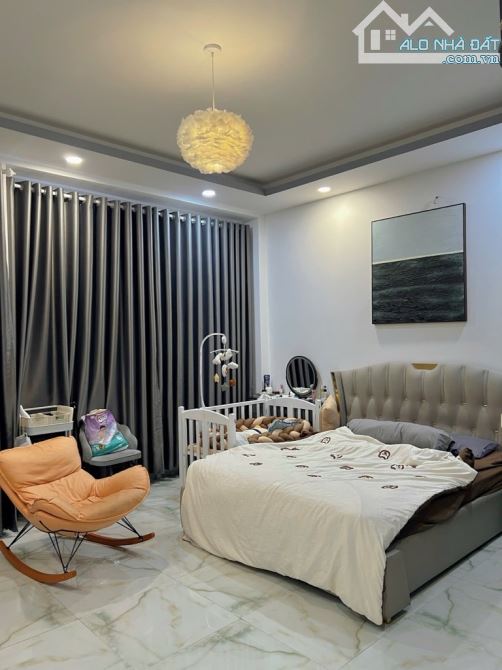 Bán Nhà 4 Tằng, 5.1m x 16m, Thạnh Xuân 22, TX, Đường 8m. Nhỉnh 6 tỷ - 4