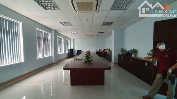 Cần bán tòa nhà 1trệt 7 lầu góc 3 mặt tiền đường Phan Trung,Biên Hòa, Đồng Nai - 4