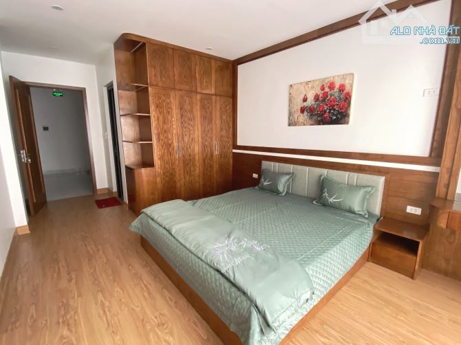 HOA HẬU TRẦN CUNG NHÀ ĐẸP NHƯ MƠ 9TỶ 40M 7T THANG MÁY FULL NỘI THẤT - 4