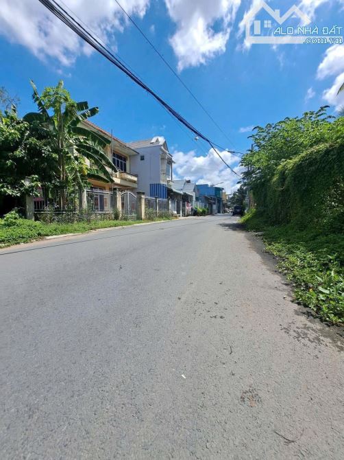 Bán nhà trệt mái Thái 111 m2 mặt tiền đuờng huyện 91,cách Trần Nguyên Hãn 200m,Mỹ Phong - 4