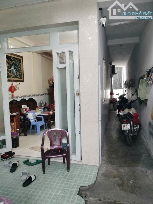 Bán nhà chính chủ (chưa qua đầu tư), DT rộng 111m2 - Lê Quang Sung , Q6 - 4