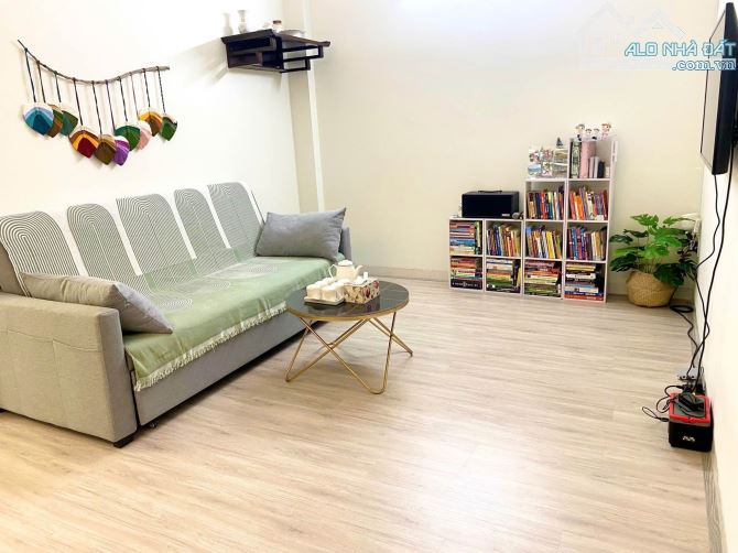 CĂN HỘ DỊCH VỤ CẢI TẠO 8PN 8WC  CĂN HỘ MẶT TIỀN KHẢ NĂNG KHAI THÁC  TỪ NỬA TỶ / NĂM 💵 - 4