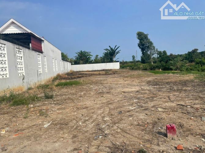 CẦN BÁN GẤP - ĐẤT THỔ CƯ MẶT TIỀN ĐƯỜNG LỚN - GIÁ TỐT ĐẦU TƯ - 4