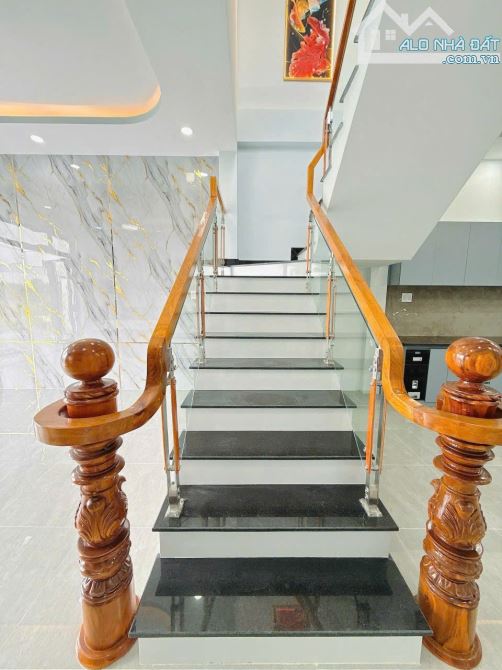 NHÀ SÂN VƯỜN 230M2 FULL THỔ CƯ TRỌN GÓI 2 TỶ 5 TẶNG FULL NỘI THẤT - 4