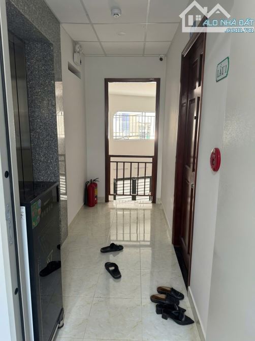 Bán căn hộ DV hẻm 6m đường Âu Cơ, p.9, DT 105m2, lửng 3 lầu ST, giá 14.6 tỷ - 4