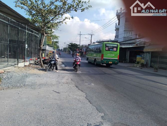NHƯỢNG LẠI LÔ VIEW KÊNH XÂY HOÀN CÔNG NGAY GẦN TL9 CHỈ 2.25 TỶ - 4